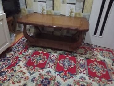 Bayraqlar: Dördbucaq masa, Açılmayan, Təkərli, Taxta, Zəmanətsiz — 2