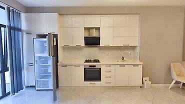 Mənzillər: İcarəyə verilir 3 otaqlı yeni tikili 113 m², Nəriman Nərimanov m — 7