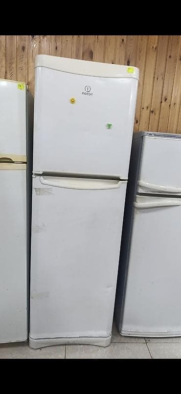 2 el derin dondurucu: 2 qapılı Indesit Soyuducu Satılır, rəng - Ağ — 2