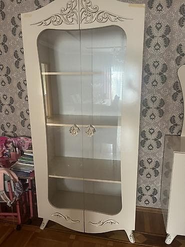 Оборудование для бизнеса: Klassik üslubda vitrin şkaf - Rəng: krem/ivory - Material: MDF — 2