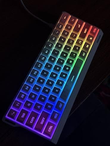 EWEADN F61 kompakt mexaniki klaviatura - 60% ölçülü lay‑out: oxlar və