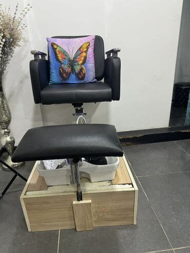 işlənmiş salon mebelləri: Pedükur stolu — 1