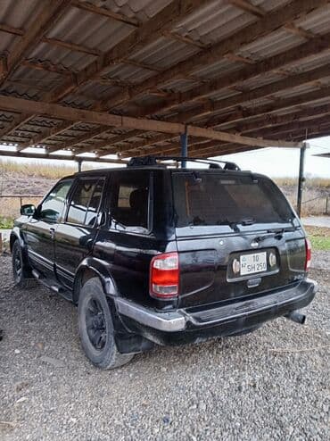 Motonəqliyyat: Nissan Pathfinder: 3.2 l | 1998 il Ofrouder/SUV — 3