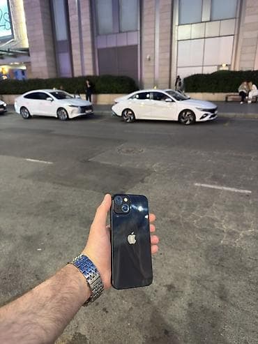 IPhone 13, 128 GB, Qara, Simsiz şarj, Face ID