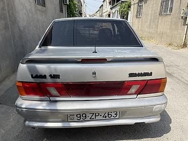 r16 disk 4 bolt: VAZ 2115 avtomobili, gümüşü rəngdə sedan kuzovlu modeldir. Şəkillərdə — 9