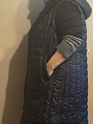 qadin ic geyimi: Qadın üst geyimləri dəsti 1) Açıq pudra rəngli kapüşonlu yüngül qısa — 4