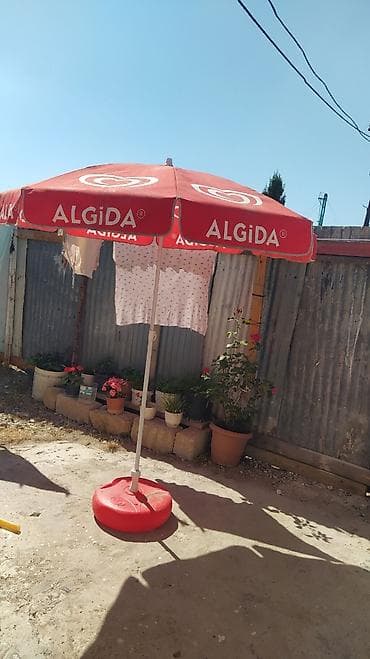 ALGIDA brendli günəş çətiri - Diametr: təxminən 2–2.5 m, dairəvi — 1