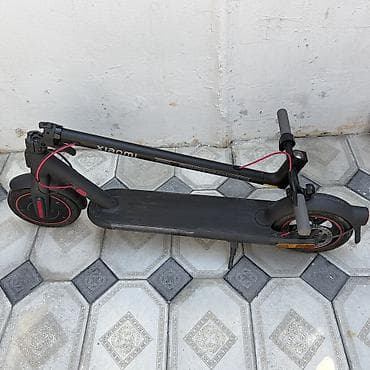 500: İşlənmiş Elektrik samokat 10", 501 - 750 Vt, 16 - 25 km/s, Ünvandan götürmə — 9