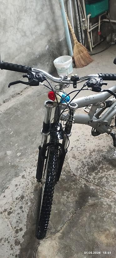 Dağ/trekking tipli velosiped - Tam asqılı (full-suspension) alüminium