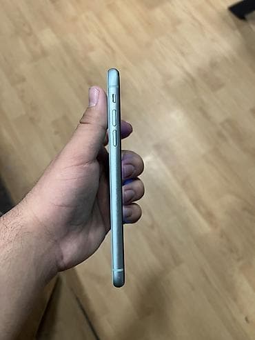 Adapterlər: IPhone 11, Yaşıl, Simsiz şarj — 5