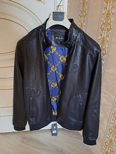 kurtka satilir: Kurtka 80 manat tezedir olcusu 2XL — 3
