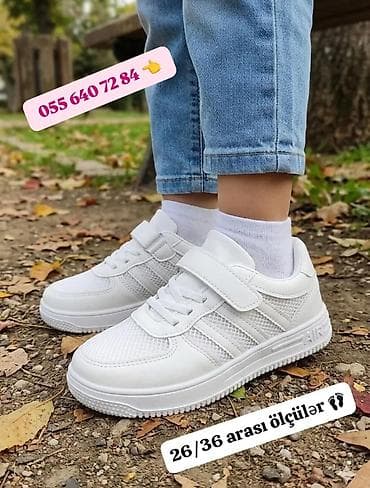 uşaq vratar əlcəkləri: Uşaq idman ayaqqabısı – tam ağ rəngdə, yüngül və rahat dizayn. - Üst — 1