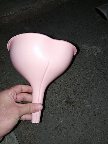 Mətbəx aksesuarları: Mətbəx üçün plastik huni - Material: yüngül və davamlı plastik - — 3