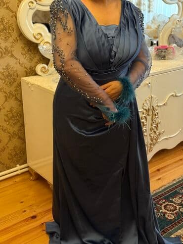 boyuk bədən paltarlar: Göy atlas ziyafət donu satılır. Xanım artıq çəki verdiyinə görə paltar — 8