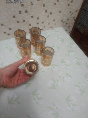 stəkan altı: Stəkanlar, rəng - Qızılı, Şüşə, 6 ədədli dəst, SSRİ — 5