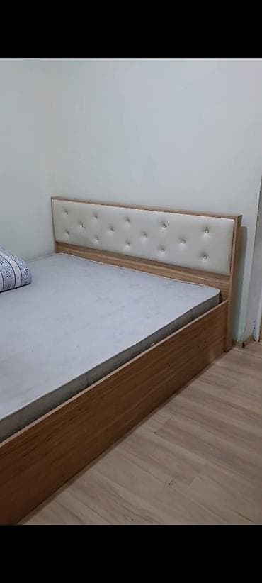 lokbatanda heyet evi: 80 kv. m, 2 otaqlı, Qaz, İşıq, Su — 1