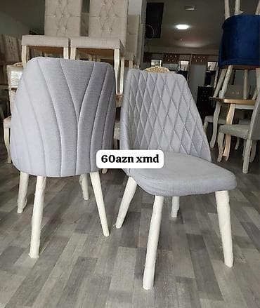 heyet ustolu: Mətbəx/yaşayış otağı üçün yumşaq oturacaqlı stullar - Rəng: açıq boz — 1