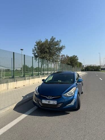 kia seed 2014: Hyundai Elantra: 1.8 l | 2015 il Sedan — 2