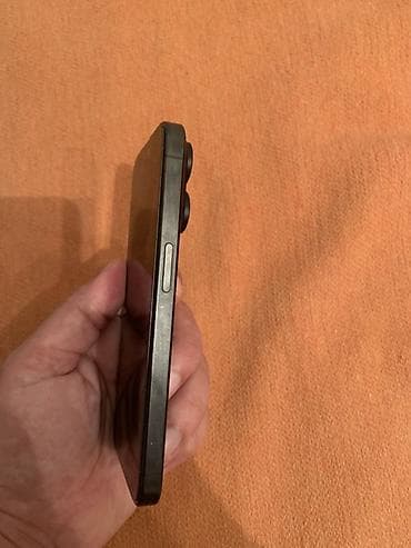 apple m1: IPhone 15 Pro, 128 GB — 2