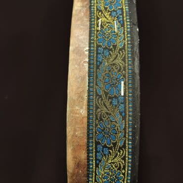 sintezator almaq: Qaval Material:Balıq dərisi Ölçü:39 sm Ünvan:Nizami 42 (Daxil işlər — 3