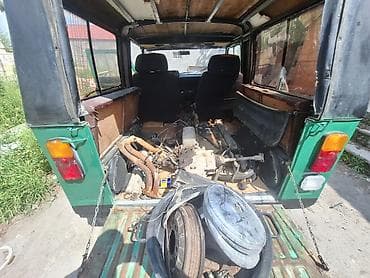 qara niva sekilleri: LuAZ 969: 1.2 l | 1985 il 330000 km Ofrouder/SUV — 6