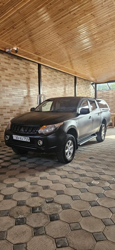 ravon satış mərkəzi: Mitsubishi L200: 2.5 l | 2017 il 205000 km Pikap — 3