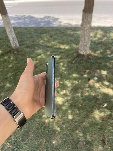 iphone 11 pro kreditle: IPhone 11 Pro, 256 GB, Matte Midnight Green, Zəmanət, Simsiz şarj, Face ID — 3