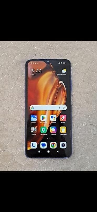 azercell nomre baglanmasi: Xiaomi Mi 9T, 32 GB, rəng - Qara — 1