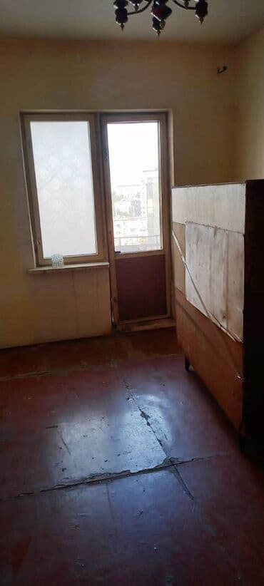 savalanda evler: Bakı, 3 otaqlı, Köhnə tikili, 70 kv. m — 4