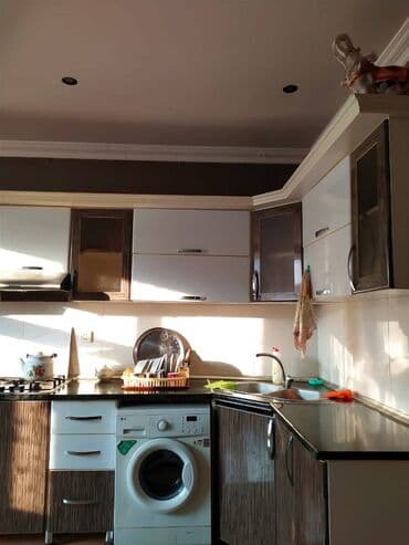 xırdalanda kirayə mənzillər: Xətai metrosuna yaxin yerləşən ümumi sahəsi 130 kv,m olan,4 otaqlı — 8