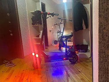 scooter şarjlı: Salam Skuter Çox yaxşı vəziyyətdədir Sürət 50-55 Tam şarjla 35km — 2