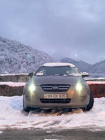 sonata 2007: Kia Ceed: 1.6 l | 2007 il Hetçbek — 1