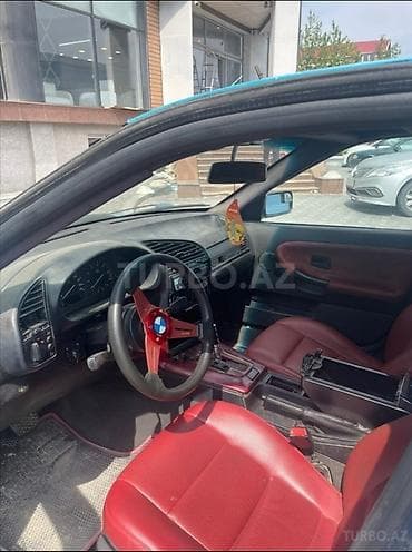 bmw f30 manitor: Satılır berter də mumkun du — 6