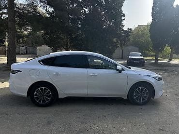 xrom kalpak: BYD Destroyer 05: 1.5 l | 2025 il 35000 km Sedan — 5