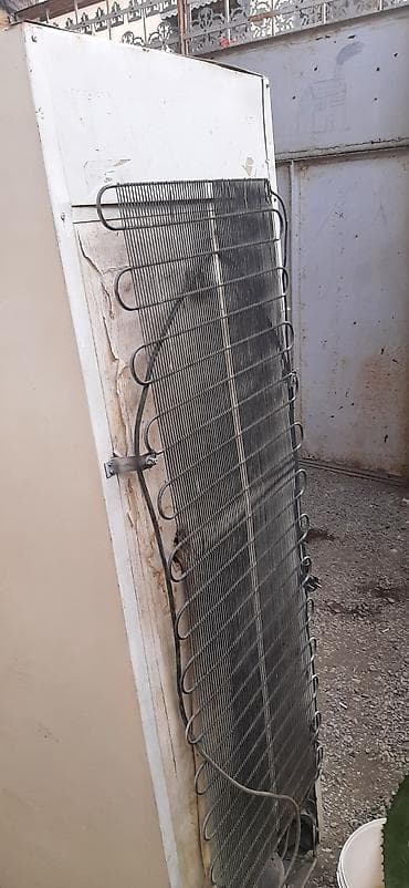 şüşe vitrin: Ticarət tipli şüşə qapılı soyuducu vitrin - Tip: Ayaqüstü vitrin — 2