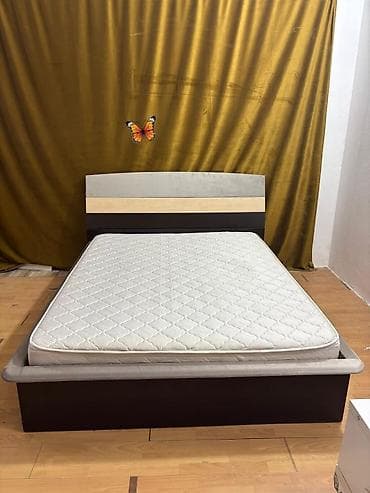 matras: Taxt – 180 m Ünvan: Müşfiq Satıcı adı: Samirə Məhsul təsviri: - — 1