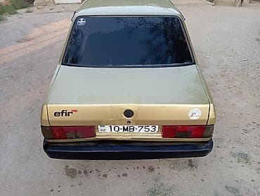 ij diski: Model: İJ Oda (sedan), qızılı rəng Kuzov: 4 qapı, arxa ötürücülü — 3