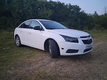 vectra b bufer: Chevrolet Cruze: 1.4 л | 2014 г. Седан — 4