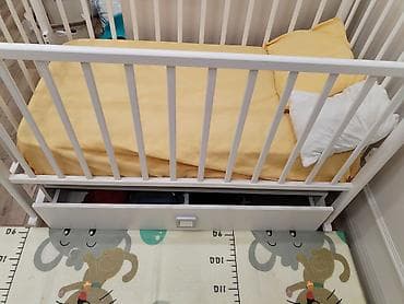 islenmis mebiler: Oğlan və qız üçün, İşlənmiş, Dördbucaq, Beşik, Dəstsiz, Matras ilə, Yellənmə mexanizmi ilə — 1