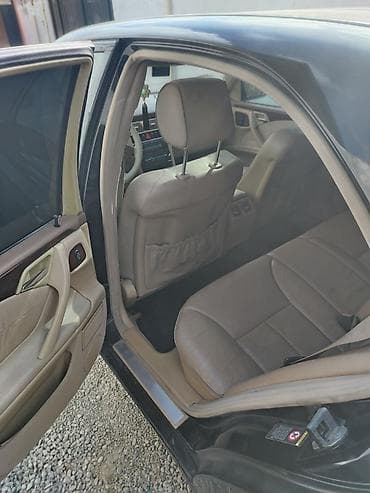 vurulmuş maşınların satışı: Masin yaxsi vezyetdedir vuruq udari yoxdur mator karofka most yaxşı — 3