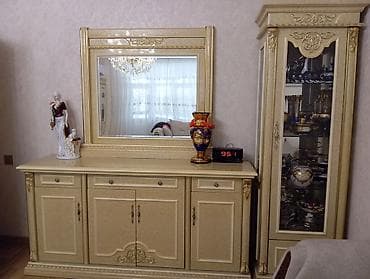 Klassik üslubda qonaq otağı üçün mebel dəsti Tərkibi: - Geniş bufet