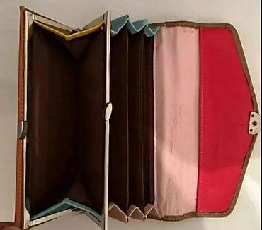 məktəb canta: Qadın pulqabısı – ikiüzlü dizayn Xüsusiyyətlər: - Çevrilə bilən iki — 8