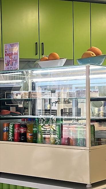 Moyka avadanlığı: Şirniyyat və içkilər üçün soyuducu vitrin - Şüşə vitrinli, panoramik — 2