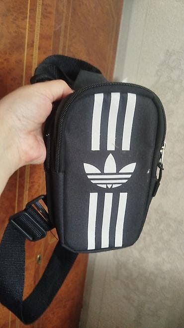 fendi cantalar: Qış üçün papaq və kepka kolleksiyası - İsti trikotaj papaqlar — 5