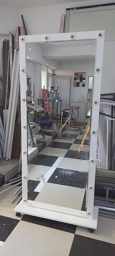 Картины и портреты: Зеркало Настенное, Прямоугольник, Для макияжа — 3