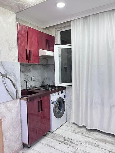 nizami metro: 1ci mikrorayon, 2 baci qalir. Əlave 1 xanima ehtiyac var. İsdeye — 4