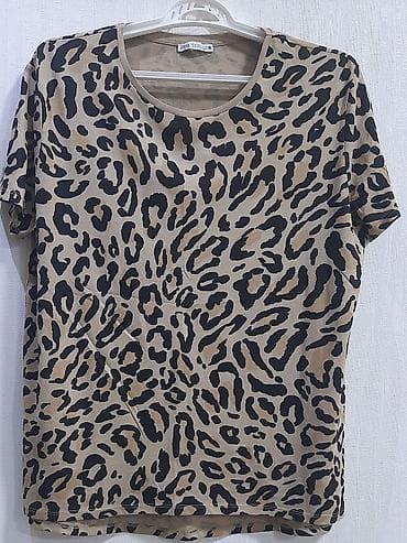 Zara qadın T‑şərti - Naxış: leopard (bej əsas üzərində qara və