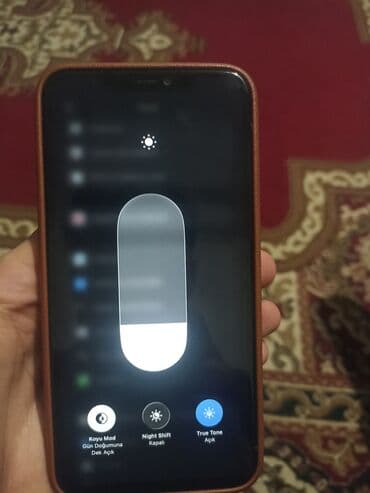 telefon ekranları: IPhone 11 Pro Max, 64 GB, Midnight, Face ID — 3