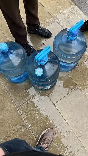 su şlanqlari: İçməli su – 19 litrlik damacana - Məhsul: Ozonlaşdırılmış, qazsız — 3