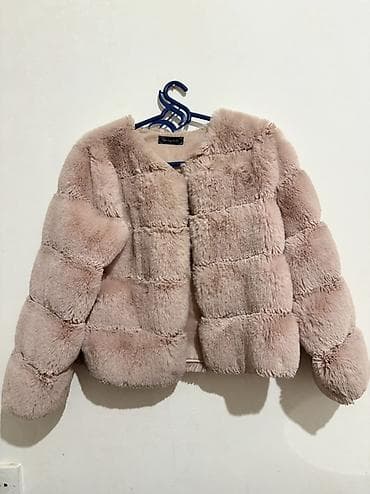 e vitaminli krem: Sqni xəz. Təzə kimi. Qiyməti 10azn. S razmer — 1